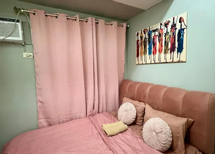 Comfy Cozy Staycation * Manila