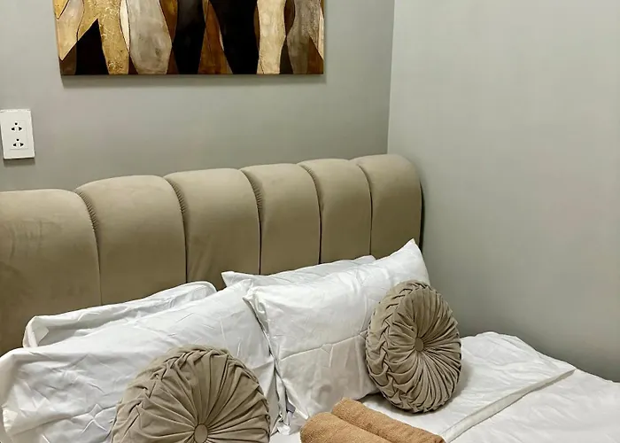 Comfy Cozy Staycation *